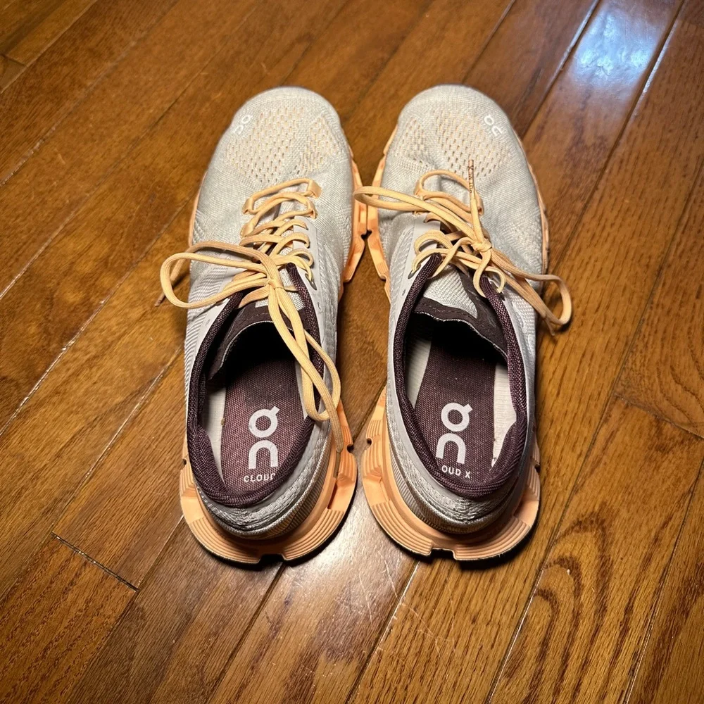 On Cloud X 2.0 Gray Orange Sneakers Running Shoes Women's Sz 8.5 - Picture 2 of 6